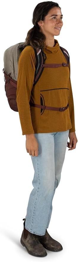 Osprey Quasar 26L Commuter Backpack, Green Tunnel/Brindle Brown