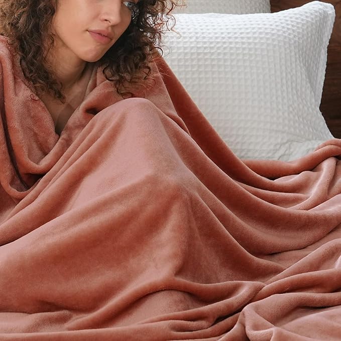 PHF Ultra Soft Fleece Blanket Twin Size, No Shed No Pilling Luxury Plush Cozy 300GSM Lightweight Blanket for Bed, Couch, Chair, Sofa Suitable for All Season, 66" x 90", Brick Red