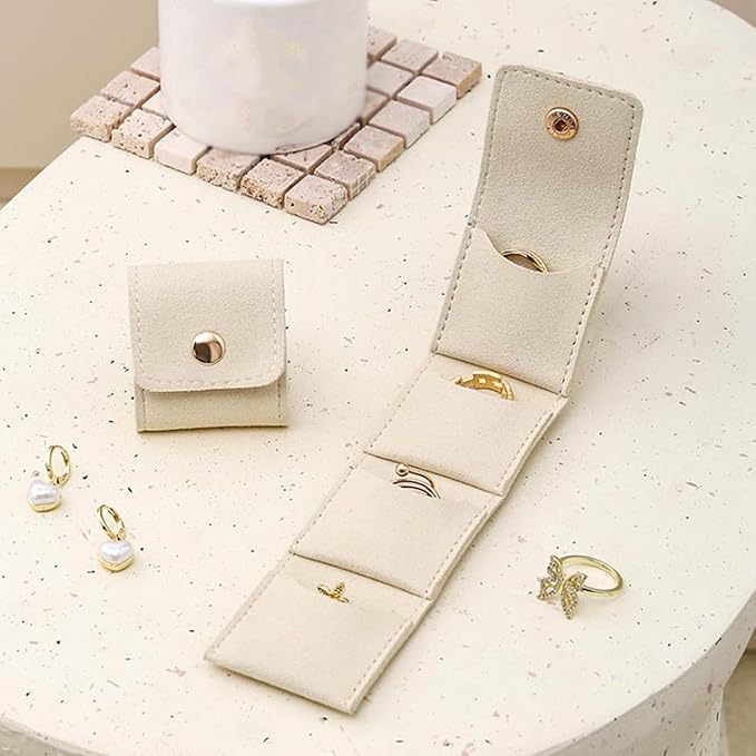 Mini Travel Jewelry Bag, 2025 New Travel Jewelry Case Organizer, Portable Foldable Compartment Auxiliary Mini Travel Jewelry Roll Bag With Buckle For Small Jewelry Earrings, Rings, Necklaces (C)