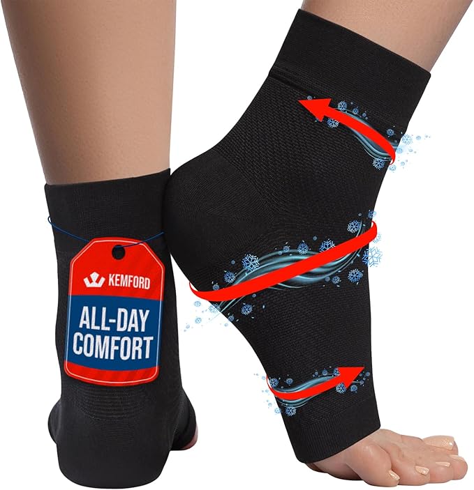 KEMFORD Ankle Compression Sleeve with Cooling Effect - Plantar Fasciitis Braces - Open Toe Compression Socks for Swelling, Sprain, Neuropathy, Arch Support for Men and Women - M, Black