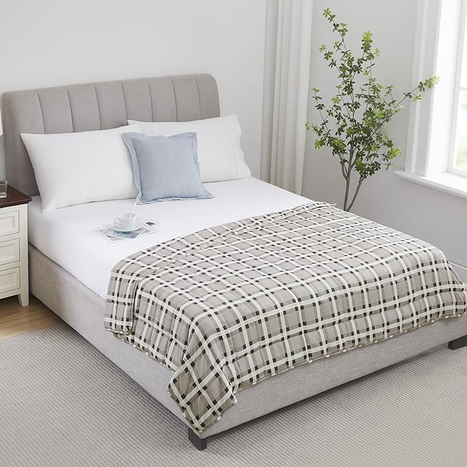 L'AGRATY Weighted Blanket - 60"x80" 17lbs Cooling Breathable Heavy Blanket Microfiber Material with Glass Beads for Adult All-Season Summer Fall Winter Soft Thick Comfort