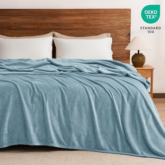 PHF Ultra Soft Fleece Blanket Twin Size, No Shed No Pilling Luxury Plush Cozy 300GSM Lightweight Twin XL Blanket for Bed, Couch, Chair, Sofa Suitable for All Season, 76" x 90", Dusty Blue
