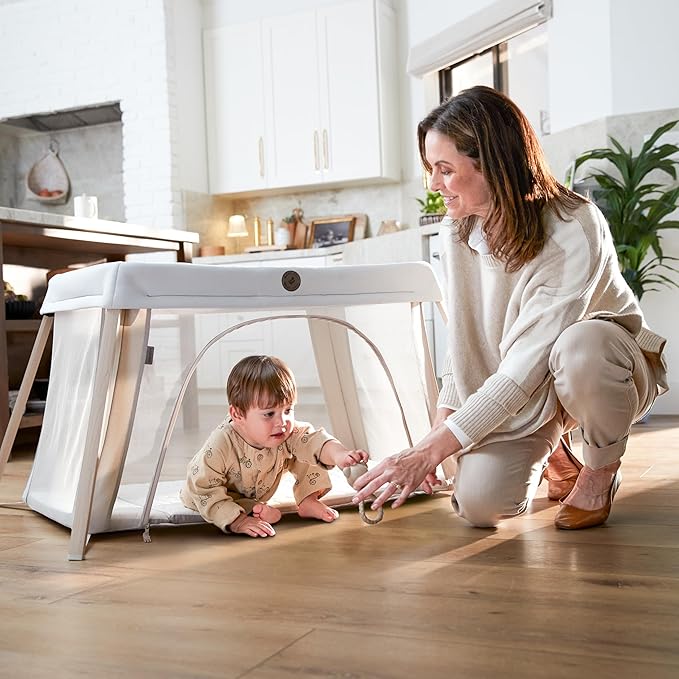 Maxi-Cosi Calao Travel Playard, Infant Bassinet, Toddler Playpen, Portable, Lightweight, Foldable, Easy Setup, with Carry Bag, Breathable Mesh, Classic Graphite