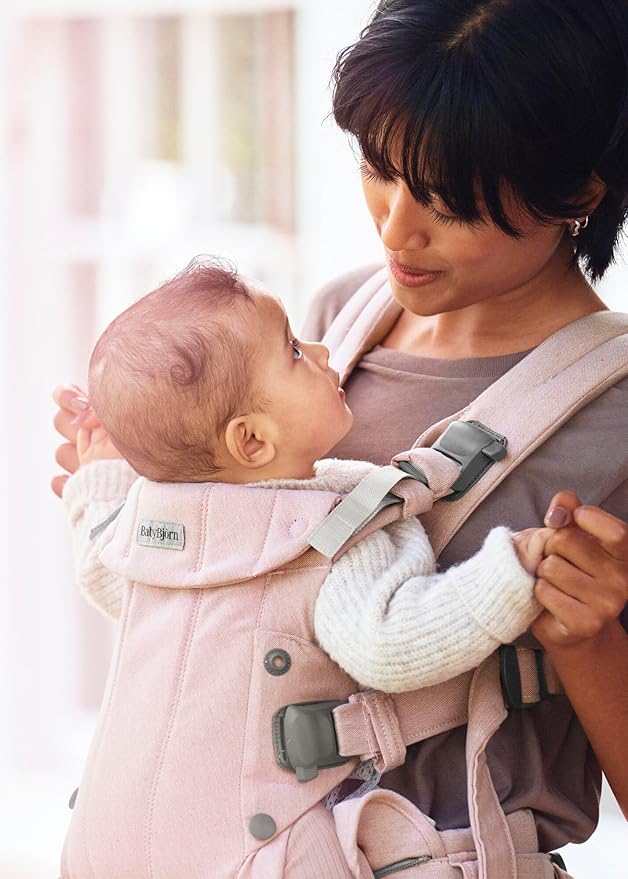 BabyBjörn Baby Carrier Harmony, Light Pink, Woven Mélange | 3-in-1 Ergonomic Baby Carrier; Newborn, Facing-in, Outward-Facing, and Back Carrying Positions Supported (7-40 lbs), Newborn to Toddler